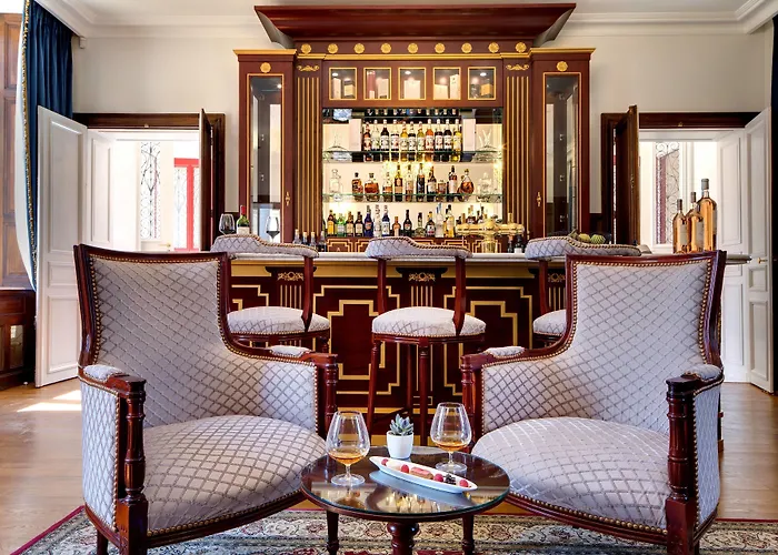 Hotel Alexandra Palace - La Maison Younan 5*