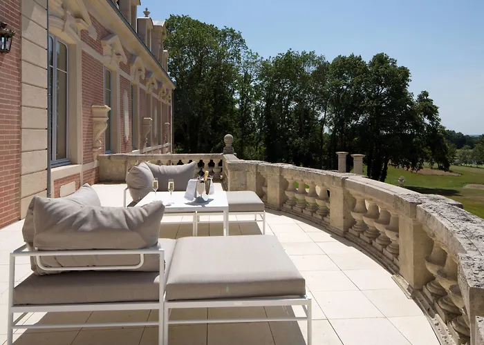 Alexandra Palace - La Maison Younan