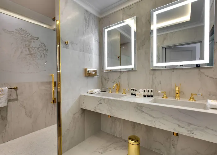 فندق Alexandra Palace - La Maison Younan