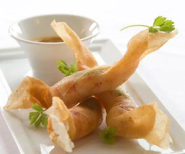 Alexandra Palace - La Maison Younan