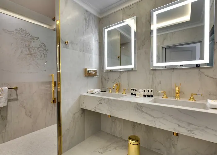 Alexandra Palace - La Maison Younan 5*