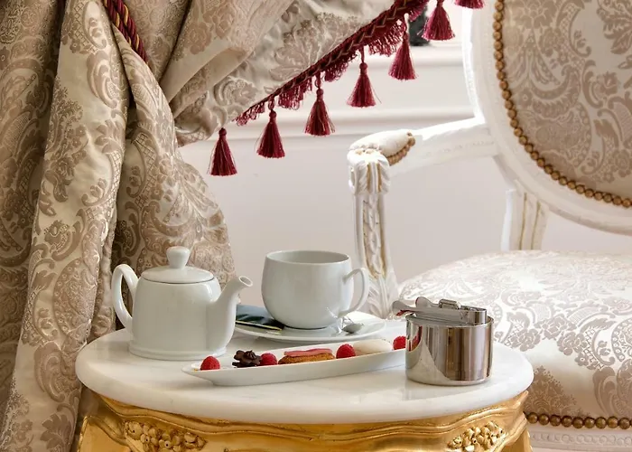 Alexandra Palace - La Maison Younan 5*