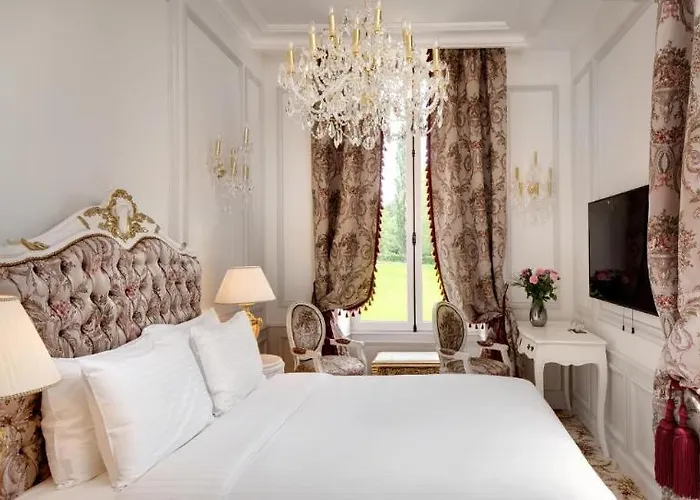 Alexandra Palace - La Maison Younan Hotel Mazieres-en-Gatine